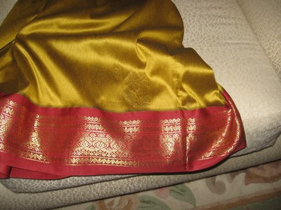 ~~~~ FREE GIFT + GIRLS GHAGRA CHOLI / LEHNGA SIZE 8-12 NEW