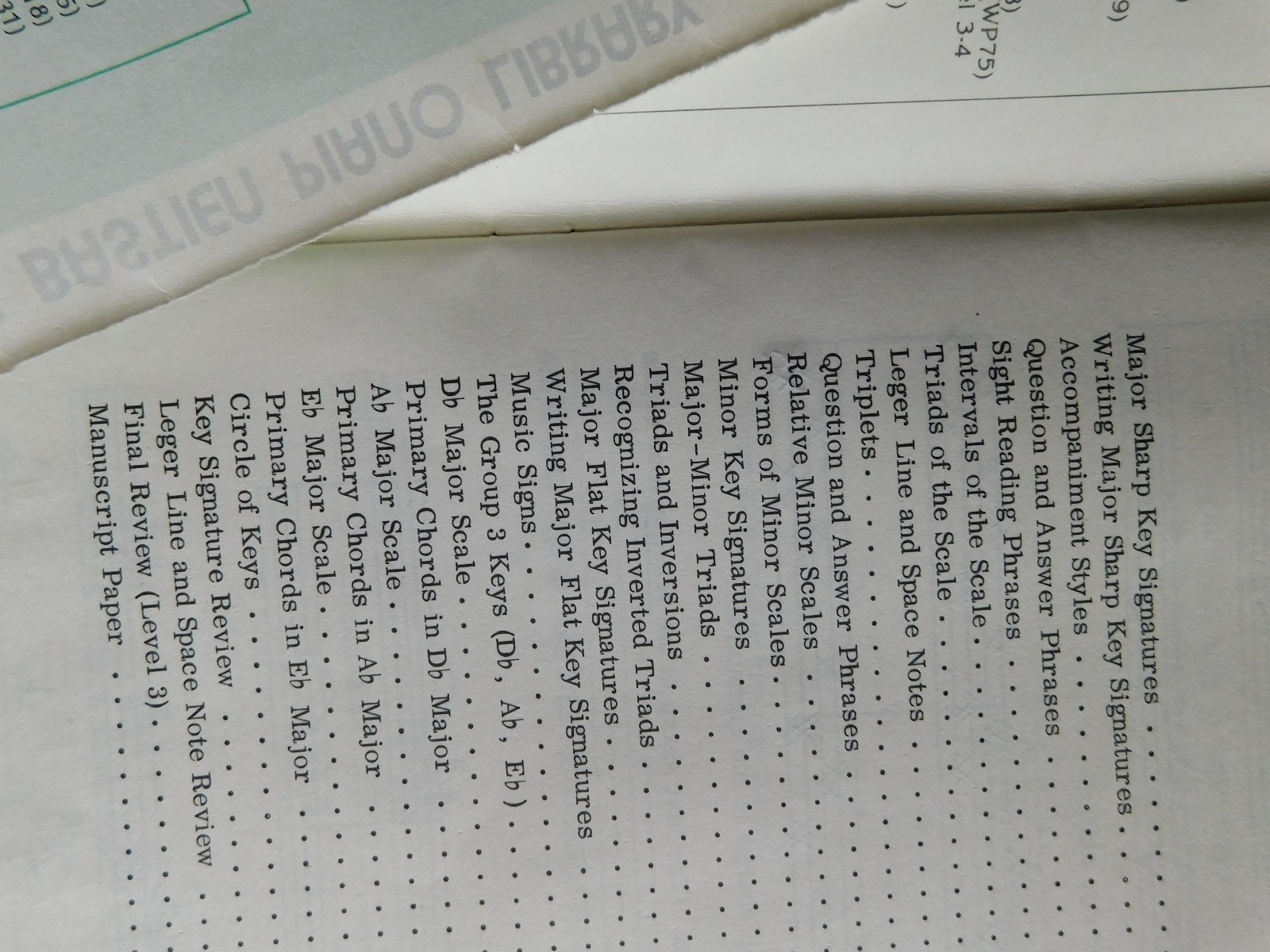 Theory Lessons: Level 3: The Bastien Piano Library - 1976 instruction PB