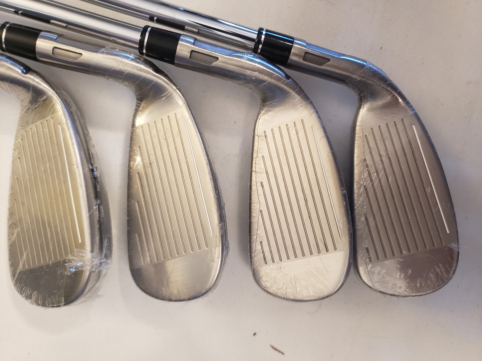 New TaylorMade Stealth HD Iron Set (5-PW, AW, SW) 8 Irons - KBS MAX MT 85 Stiff