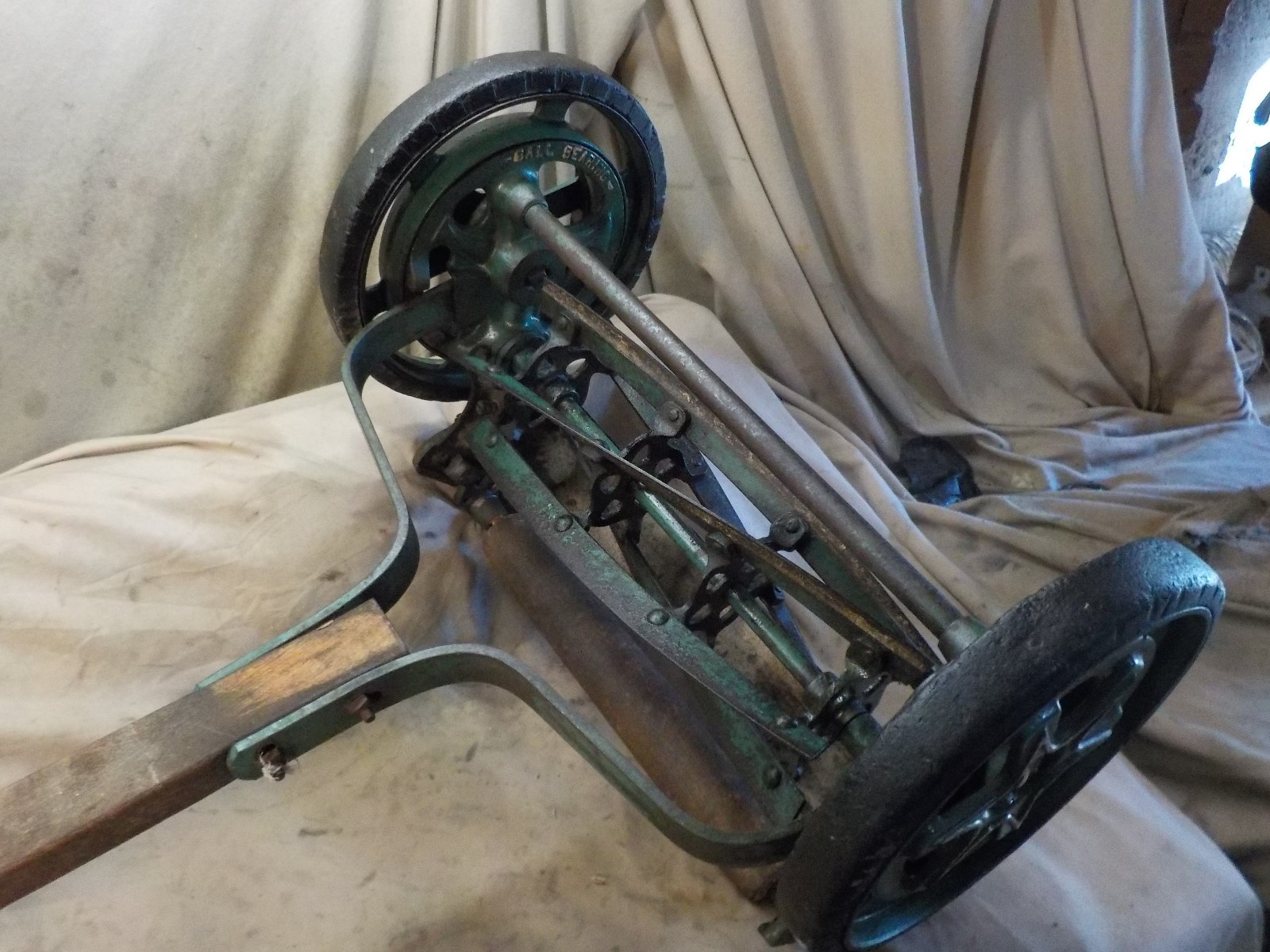 Antique Vintage Rotary Reel Push Mower