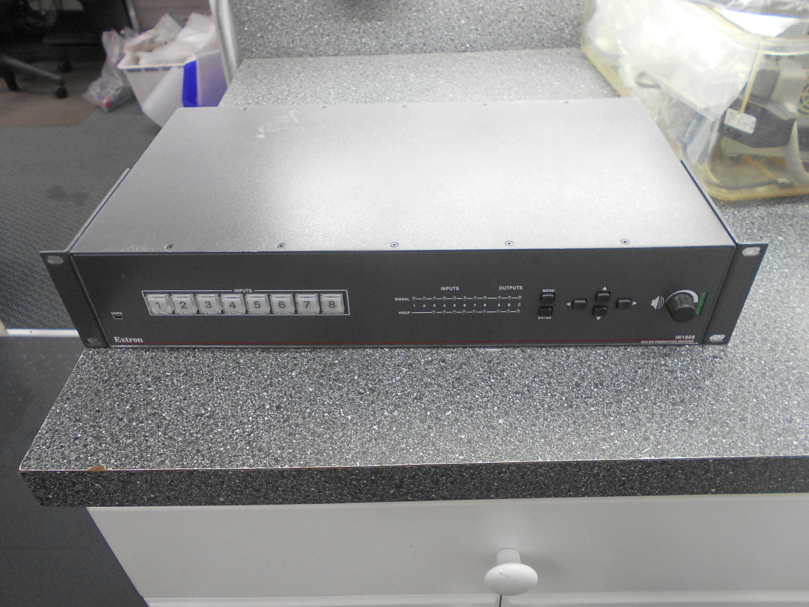 EXTRON IN1608 8 INPUT SCALING PRESENTATION SWITCHERのeBay公認海外通販｜セカイモン