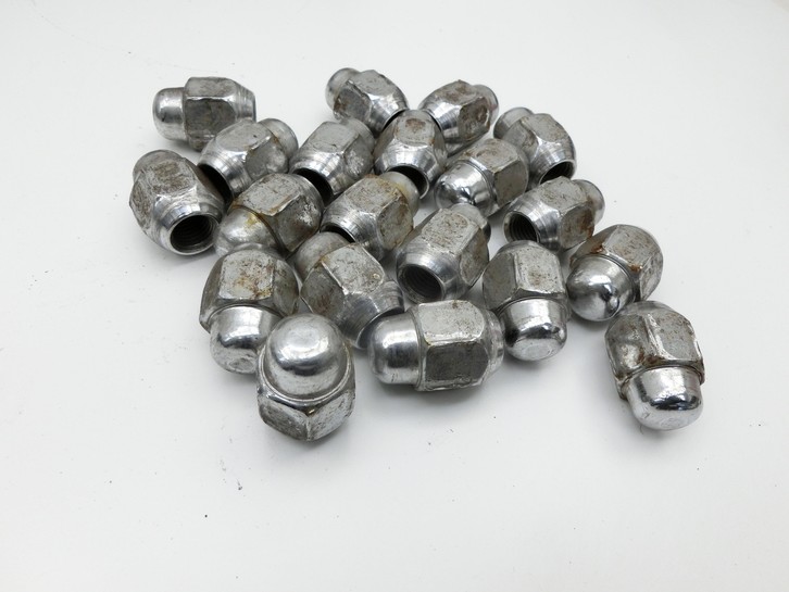 Hyundai IX35 LM 09-13 Satz Radmuttern Muttern Radbolzen - Bild 2