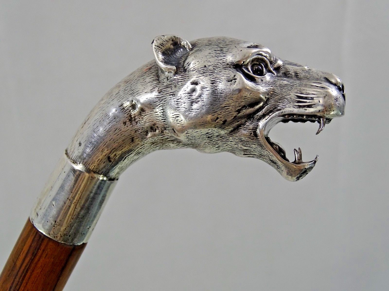 GORGEOUS ANTIQUE WALKING CANE STICK SILVER HANDLE WIDL CAT JAGUAR PUMA sterling