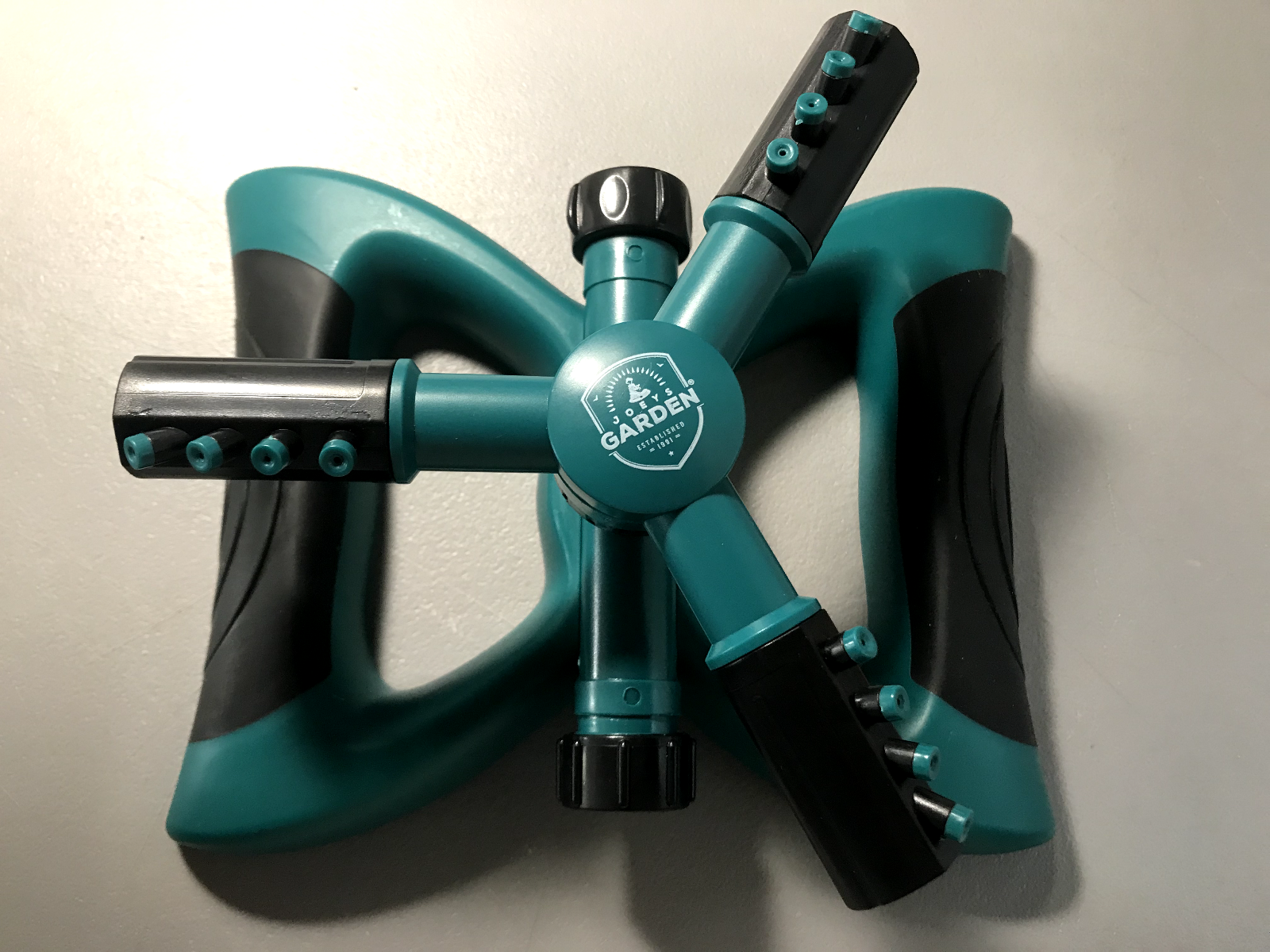 Joeys Rotating Garden Sprinkler for Large Area Coverage, Lawn and Yard Sprinkler