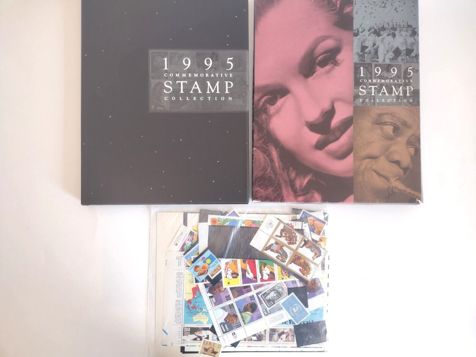 1995 Commemorative Stamp Collection with Mint Stamps .32Cent