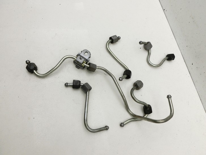 Ford Focus III 14-18 TDCi 2,0 110KW Hochdruck Leitung Kraftstoffleitung  - Bild 4