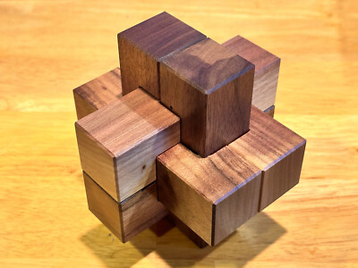 Gravitational Burr Juno wood burr puzzle