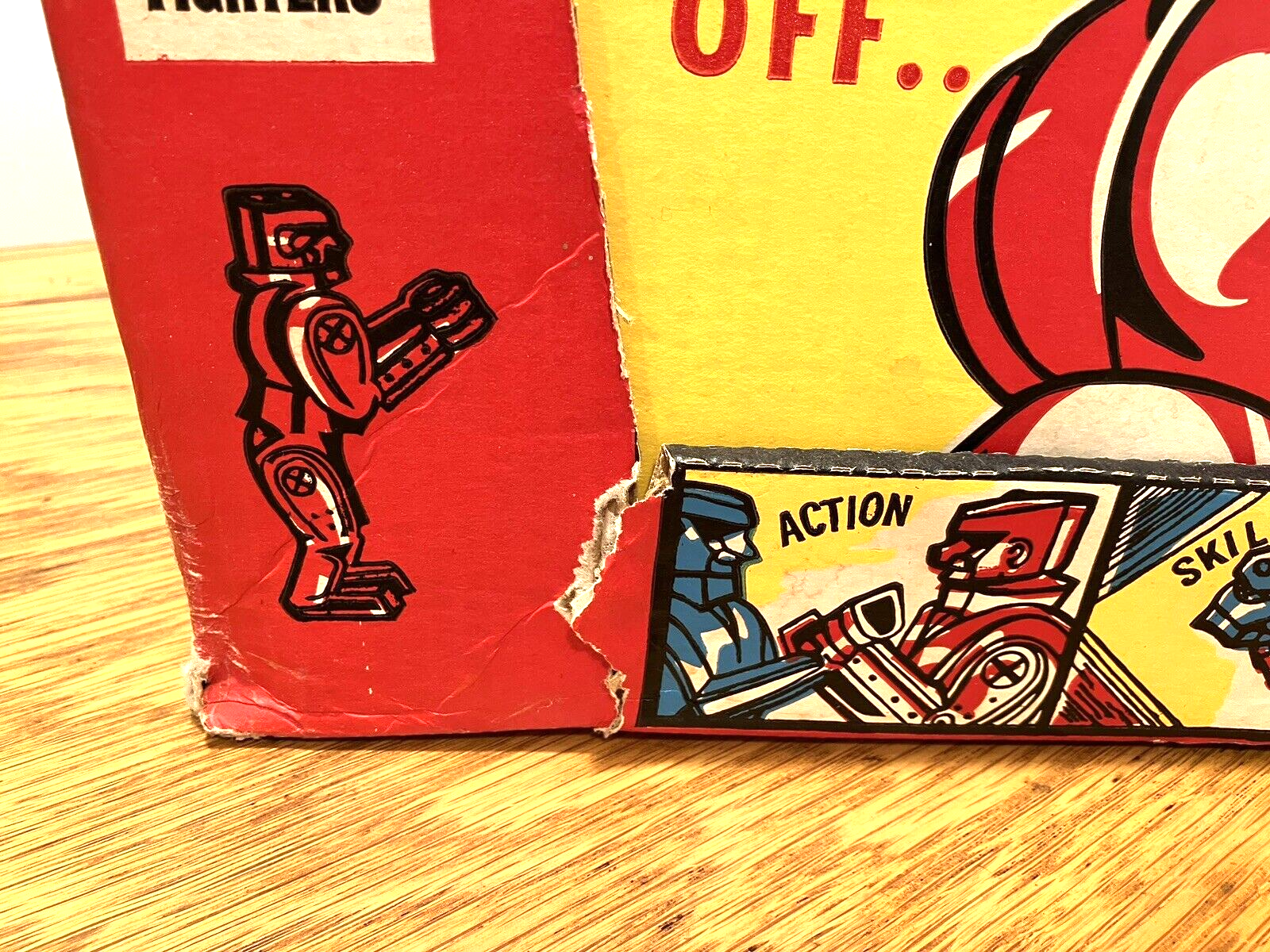 MARX ROCK’EM SOCK’EM ROBOTS 1960'S CLASSIC TOY/ ORIGINAL BOX FIGHTING ROBOTS