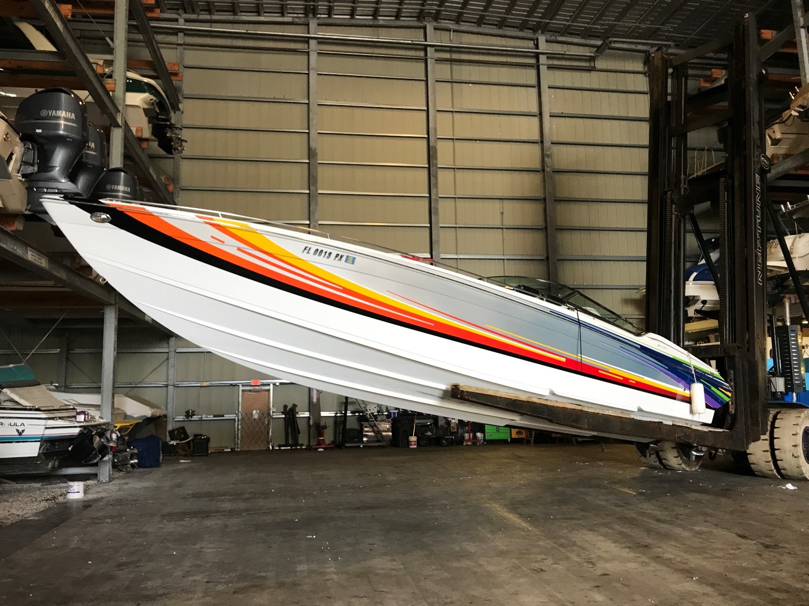 38ft FORMULA FASTECH 382 - TWIN MERCURY 525'S - 81 MPH - SILENT CHOICE EXHAUST