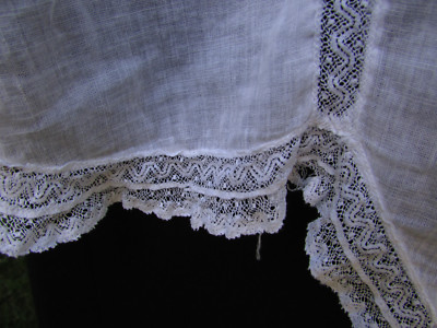Vintage / Antique Cotton White Apron with Lace Trim
