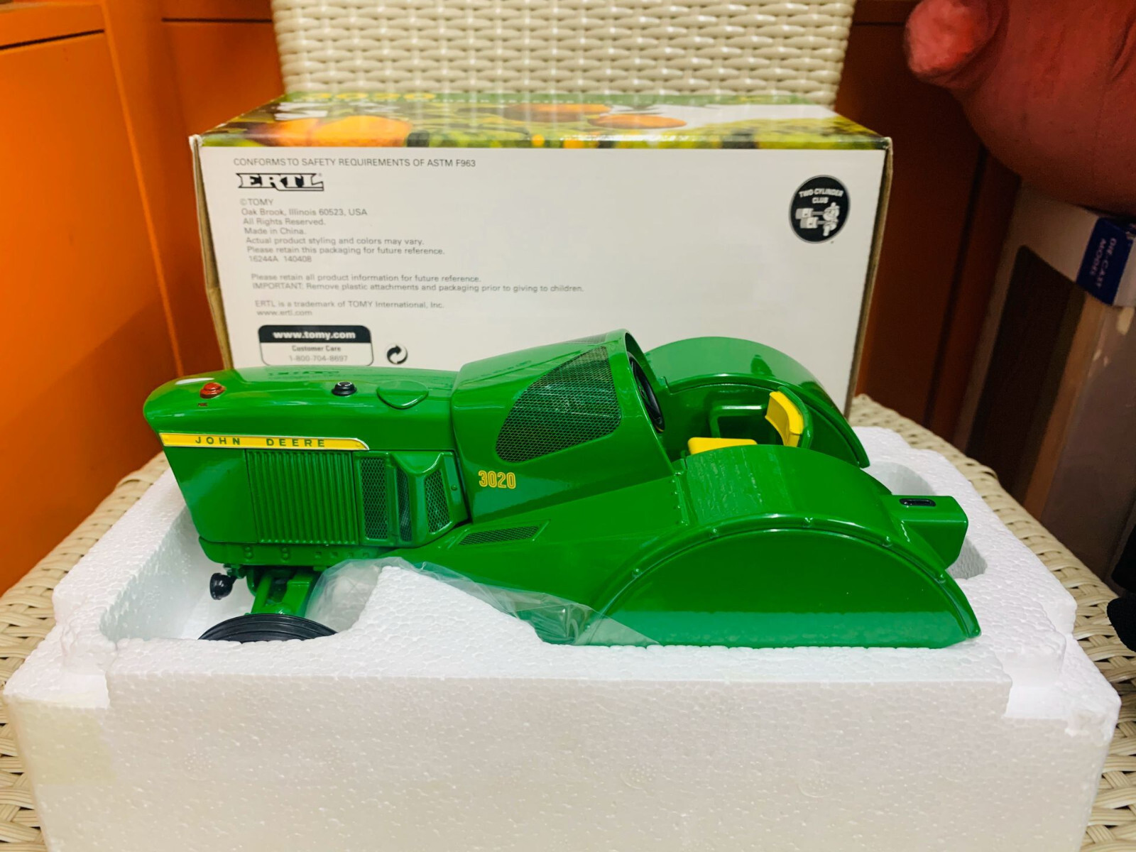 John Deere 1964-72 Series 3020 農業機械模型 John Deere 1964-72 Series 3020 農業機械模型