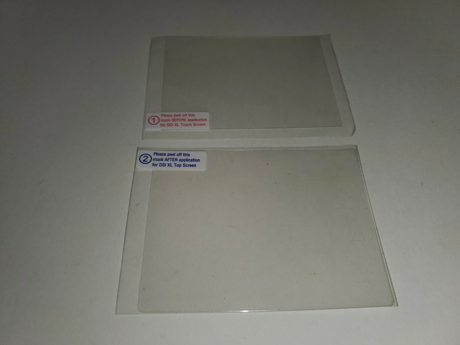 2 Plastic Screen Protectors+ Cloth for Nintendo DSI XL 1 Top & 1 Touch Screen J6