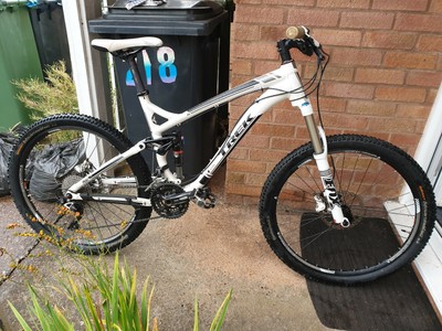Trek Fuel Ex 7 mountain bike - full suspension