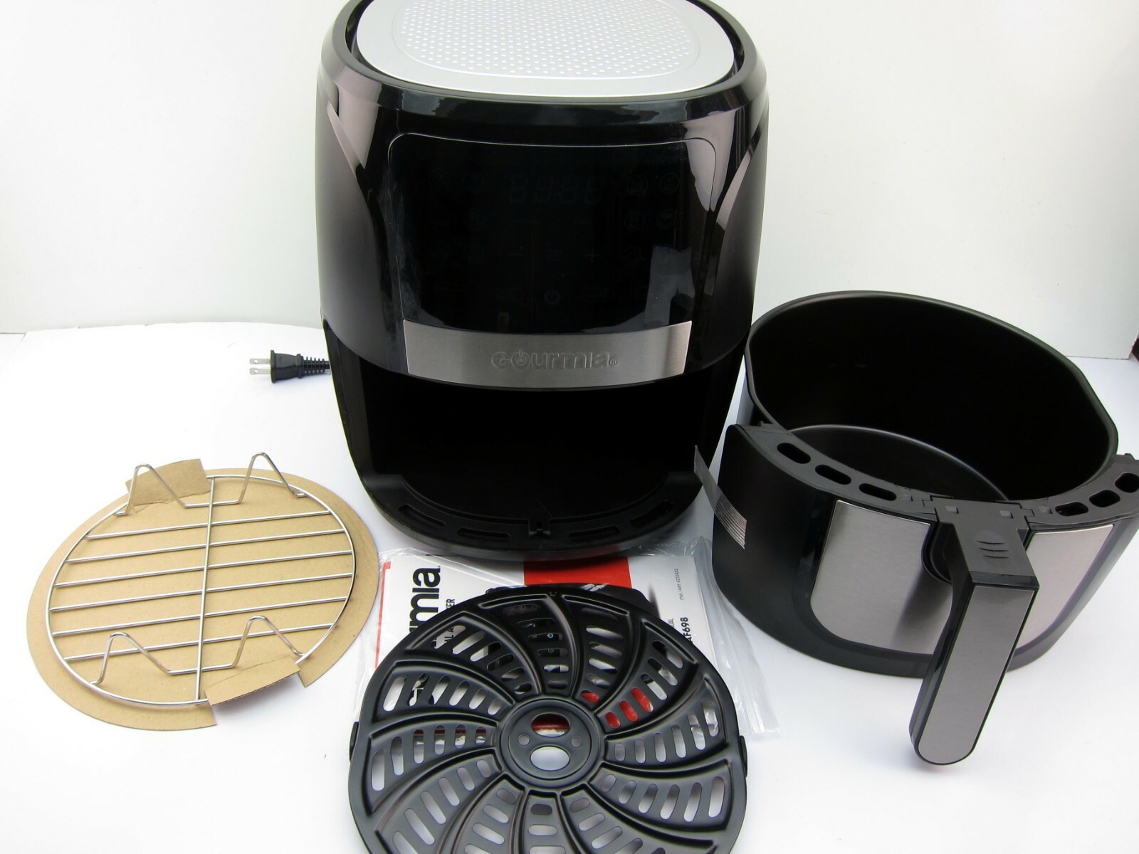 NEW Gourmia GAF698 6 Qt Low Fat Digital Air Fryer Black Stainless W Fr