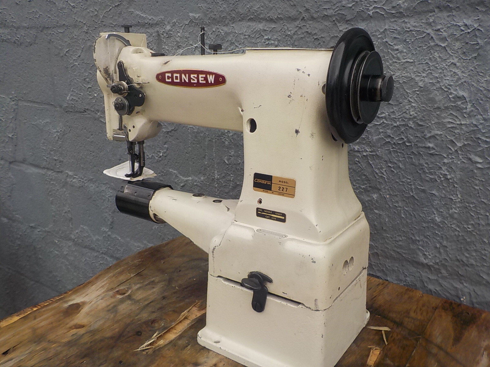 Industrial Sewing Machine Model Consew 227, walking foot ,cylinder, Leather