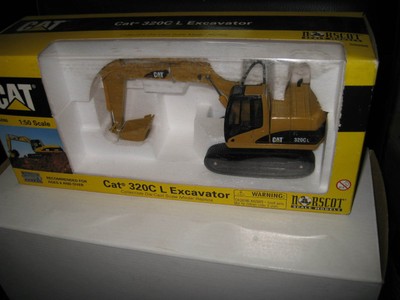 CAT CATERPILLAR 1:50 NORSCOT 320C L HYDRAULIC EXCAVATOR 55096 OLD SHOP STOCK