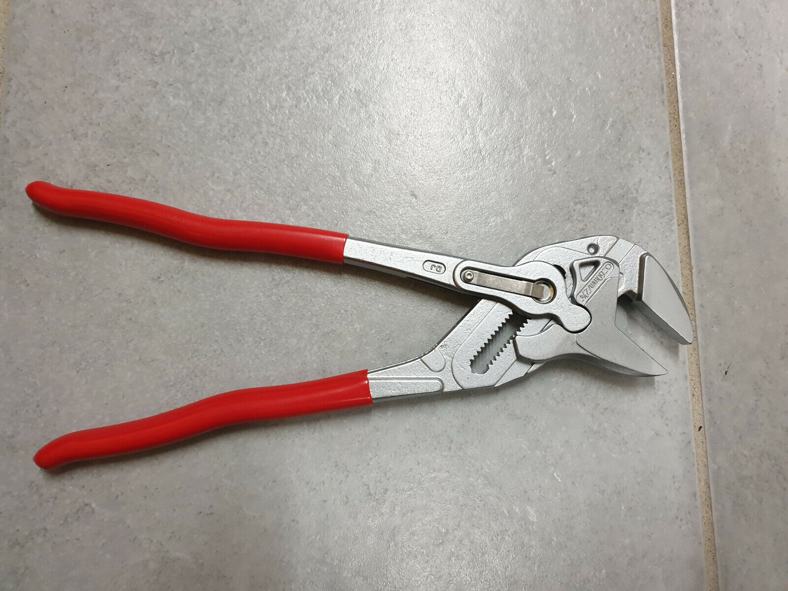 KNIPEX 86 03 250 Zangenschlüssel Armaturenzange bis 52 mm neu!!