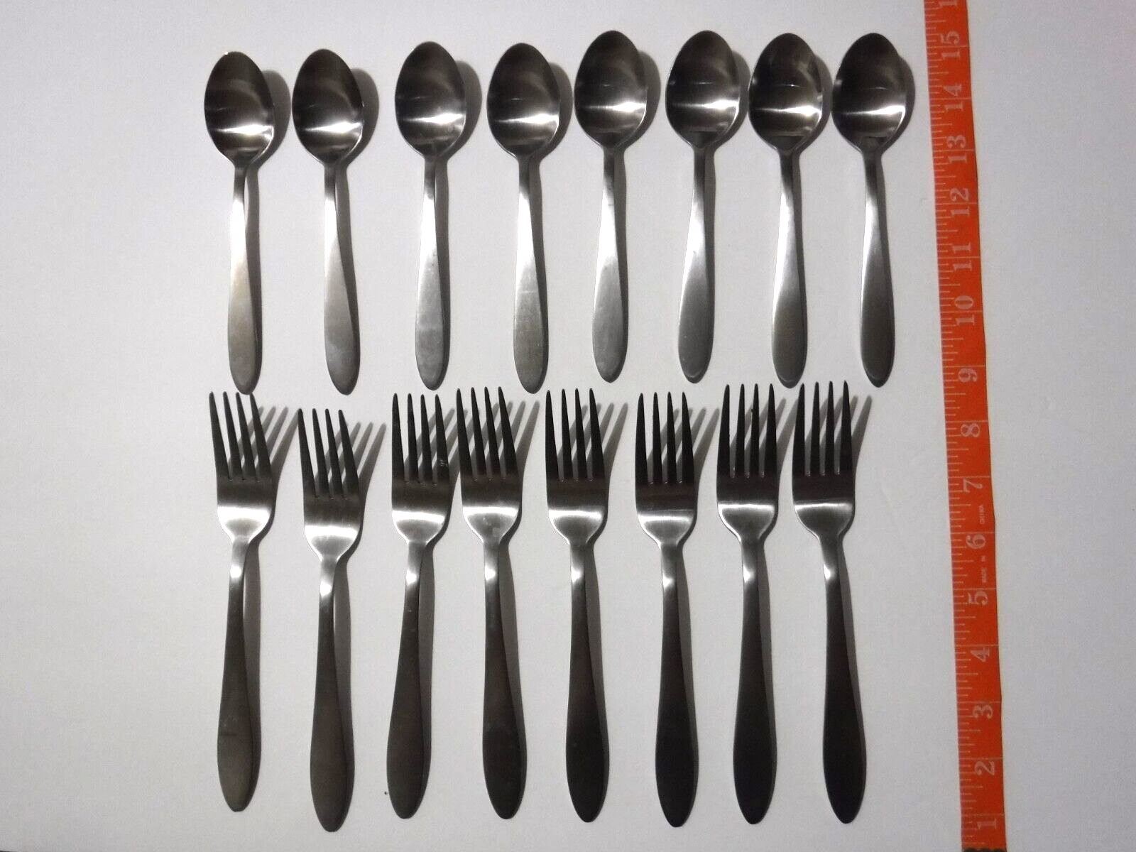 Silverware Stainless Simple Plain 8 Forks 8 Spoons Lot