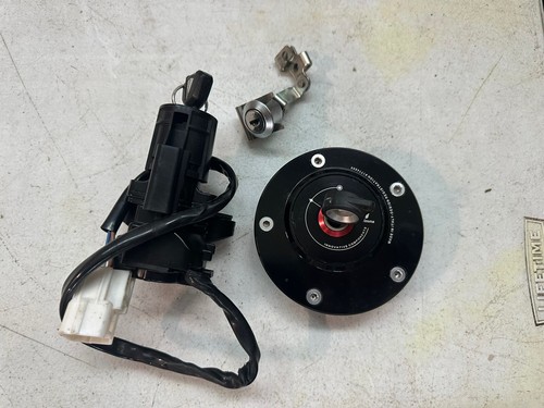 12-23 KAWASAKI NINJA ZX14 ZX14R Ignition Lock Set Trunk