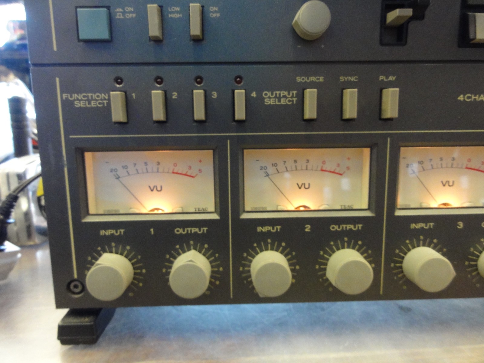 TASCAM 22-4 reel to reel 4 channel quadrophonic tape recorder TEAC