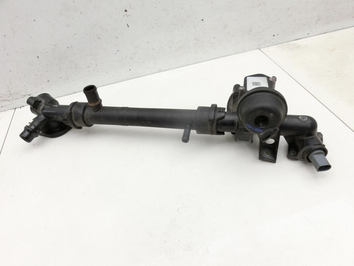 Audi A8 4H 09-13 FSI 4,2 273KW Thermostat Flansch Thermostatgehäuse  - Bild 3