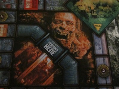 The Walking Dead Giant 14 1/2