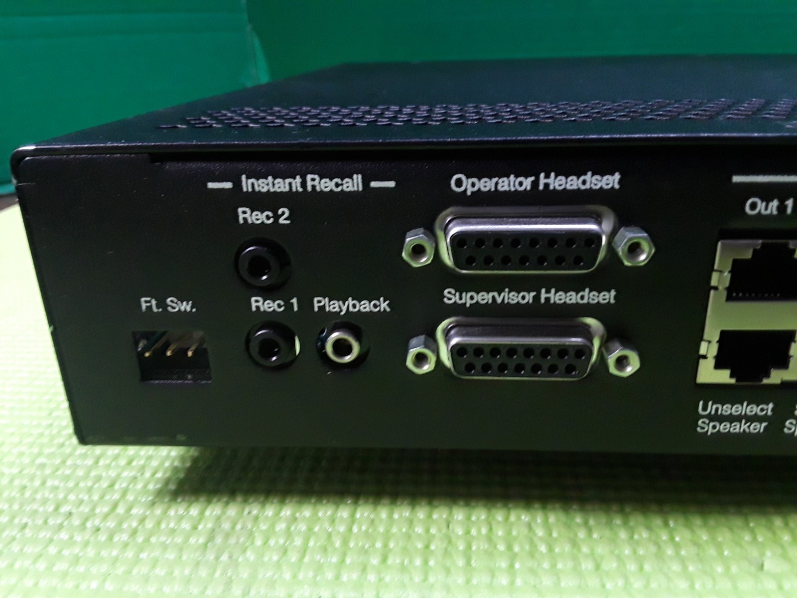 Motorola MCC5500 Console Audio Box II (Model: L3359AC)