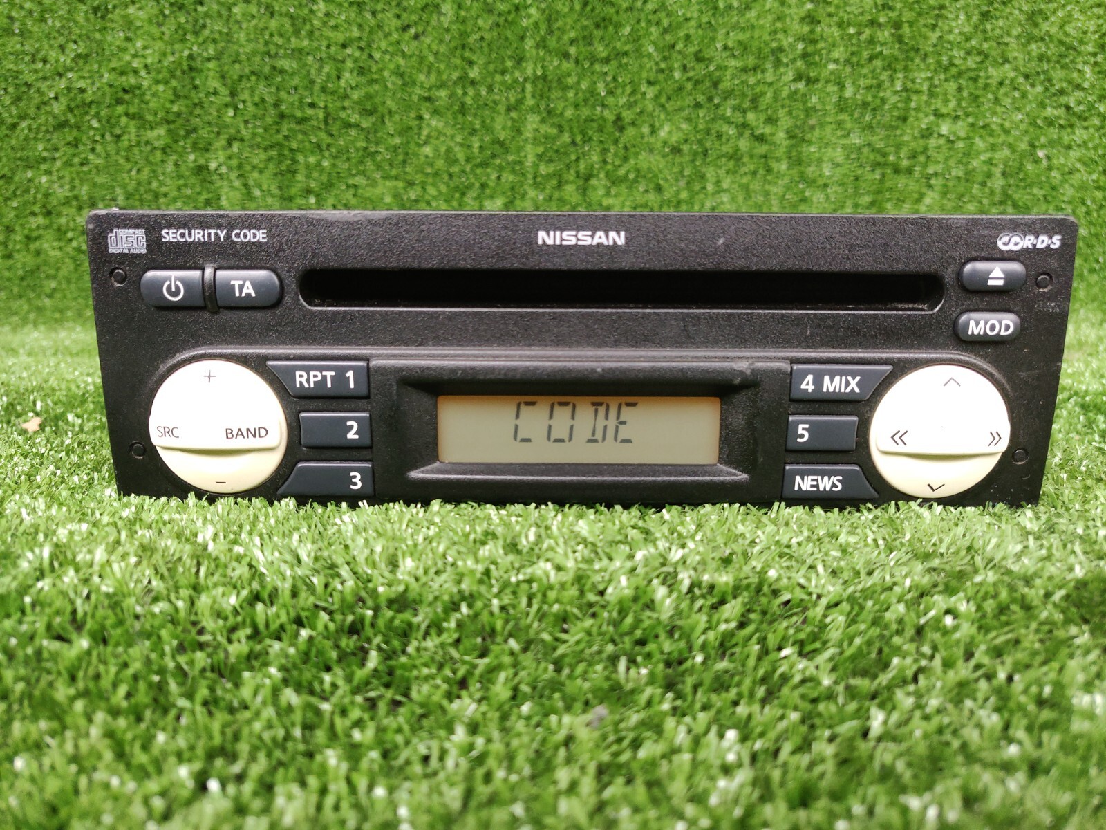 【中古】 メーデー/ＣＤ/TNSR-0024 Nissan Mmr Cd-g 7 645 384 318 7645384318 Original Car Radio