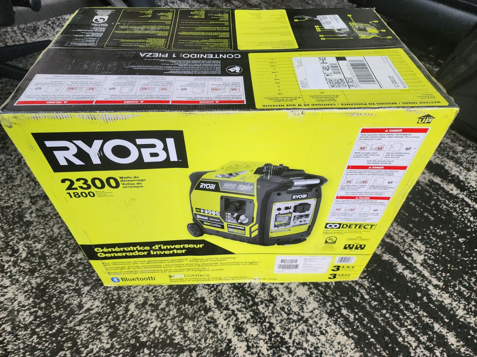 Ryobi RYI2322 2300W Gasoline Powered Bluetooth Inverter Generator