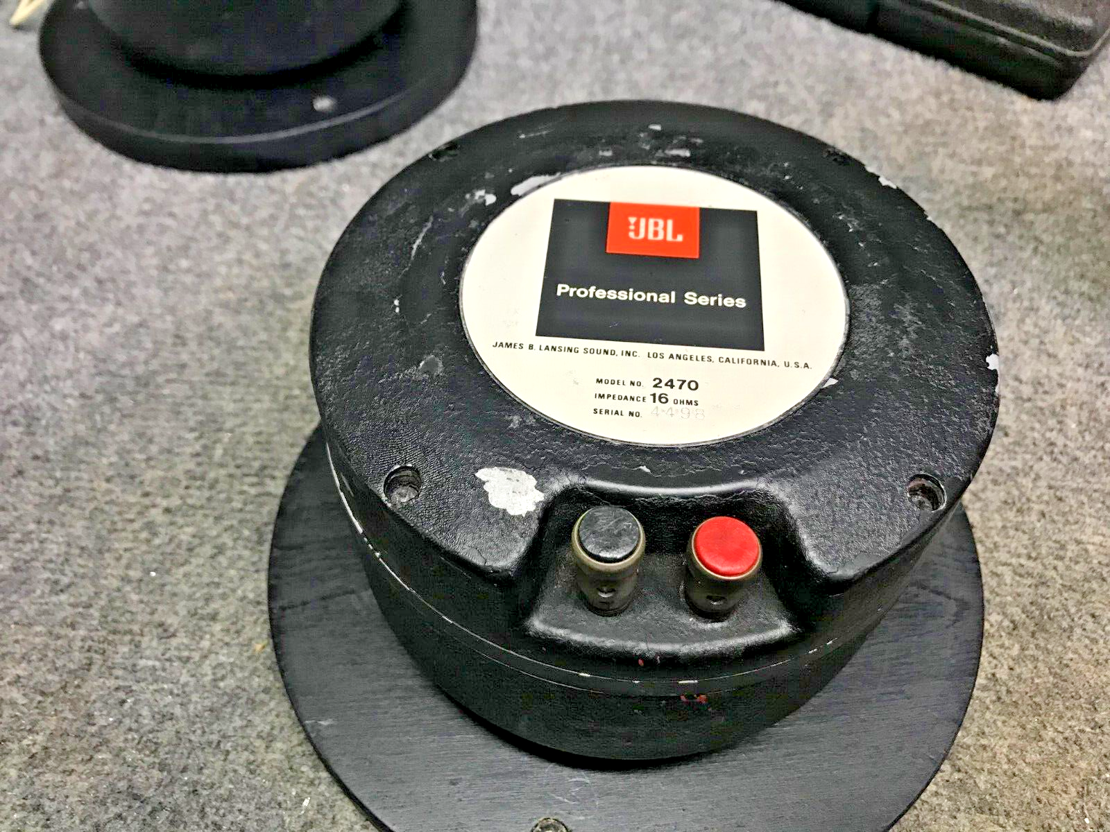 JBL 2470 VINTAGE PROFESSIONAL SERIES 16 OHM midrange Horn JBL 2470 VINTAGE PROFESSIONAL SERIES 16 OHM midrange Horn