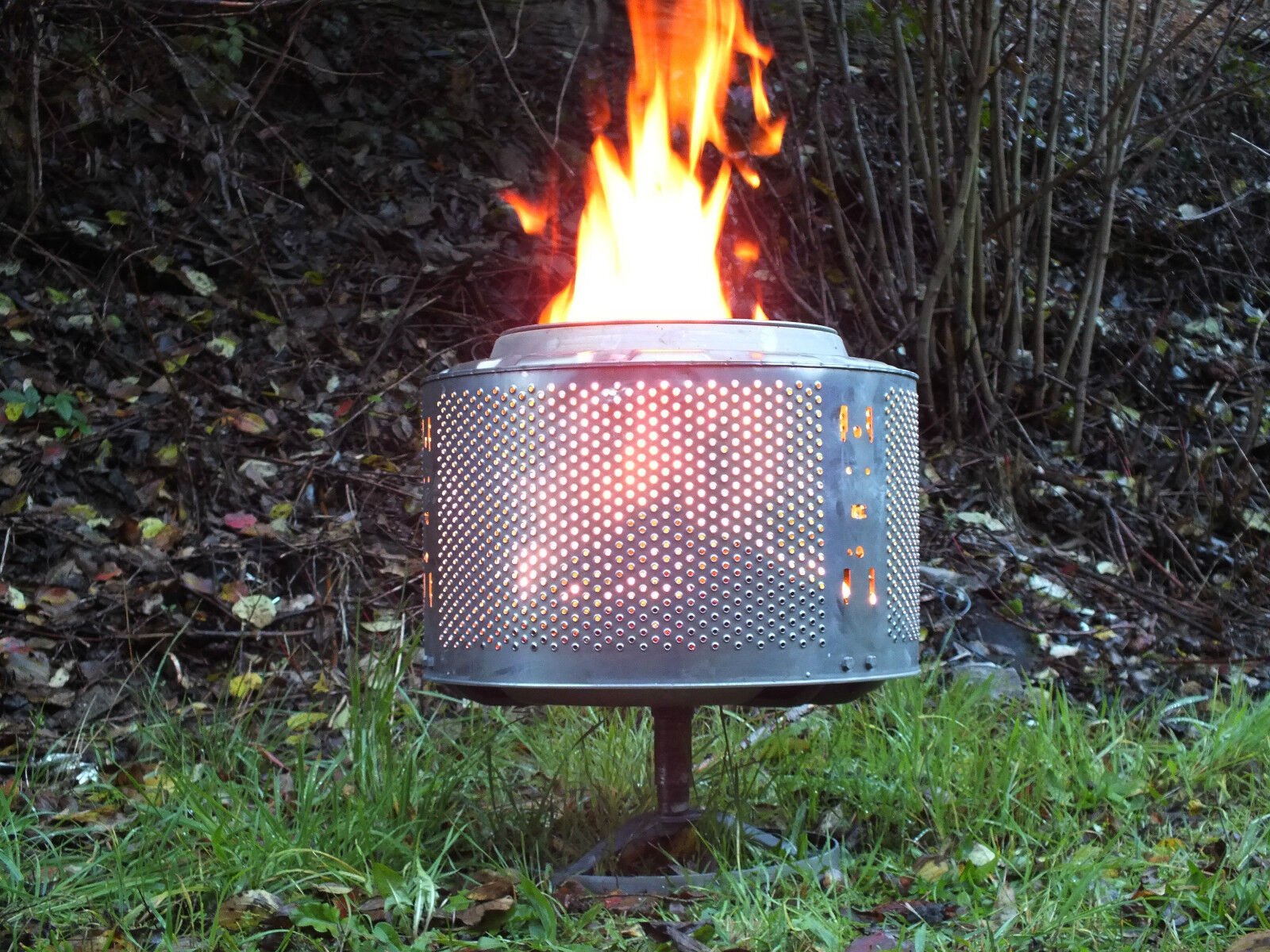 Waschmaschinentrommel als Eventbeleuchtung, Feuerstelle, Outdoorheizung, Grill