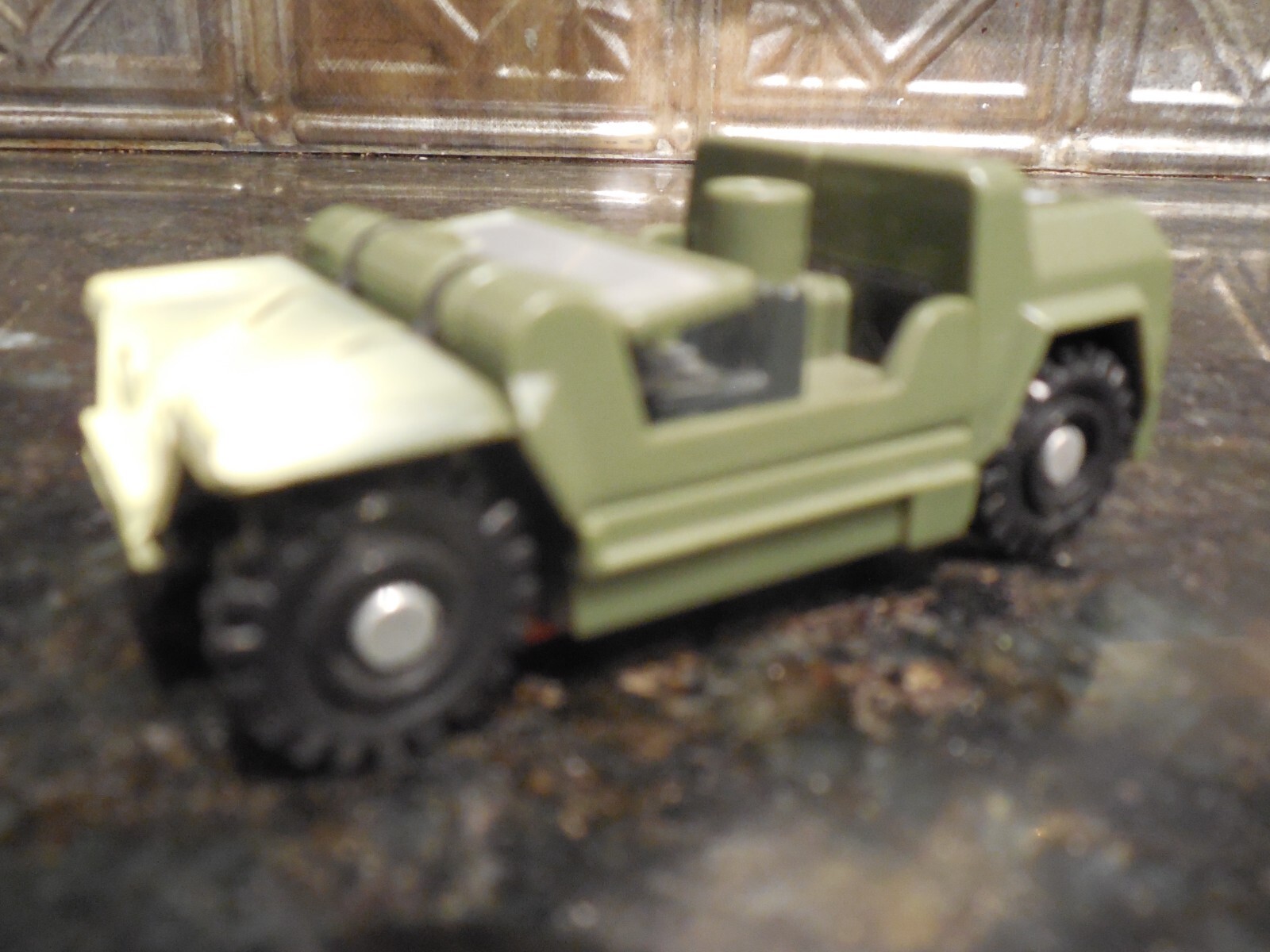 TAKARA toyworld jeep ラングラー　トランスフォーマー HASBRO TAKARA 1985 TRANSFORMER WRANGLER JEEP TAN TRANSFORMER