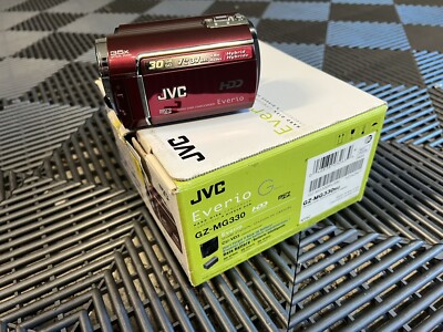 JVC Everio GZ-MG330 (30 GB) Flash Media, Hard Drive Camcorder