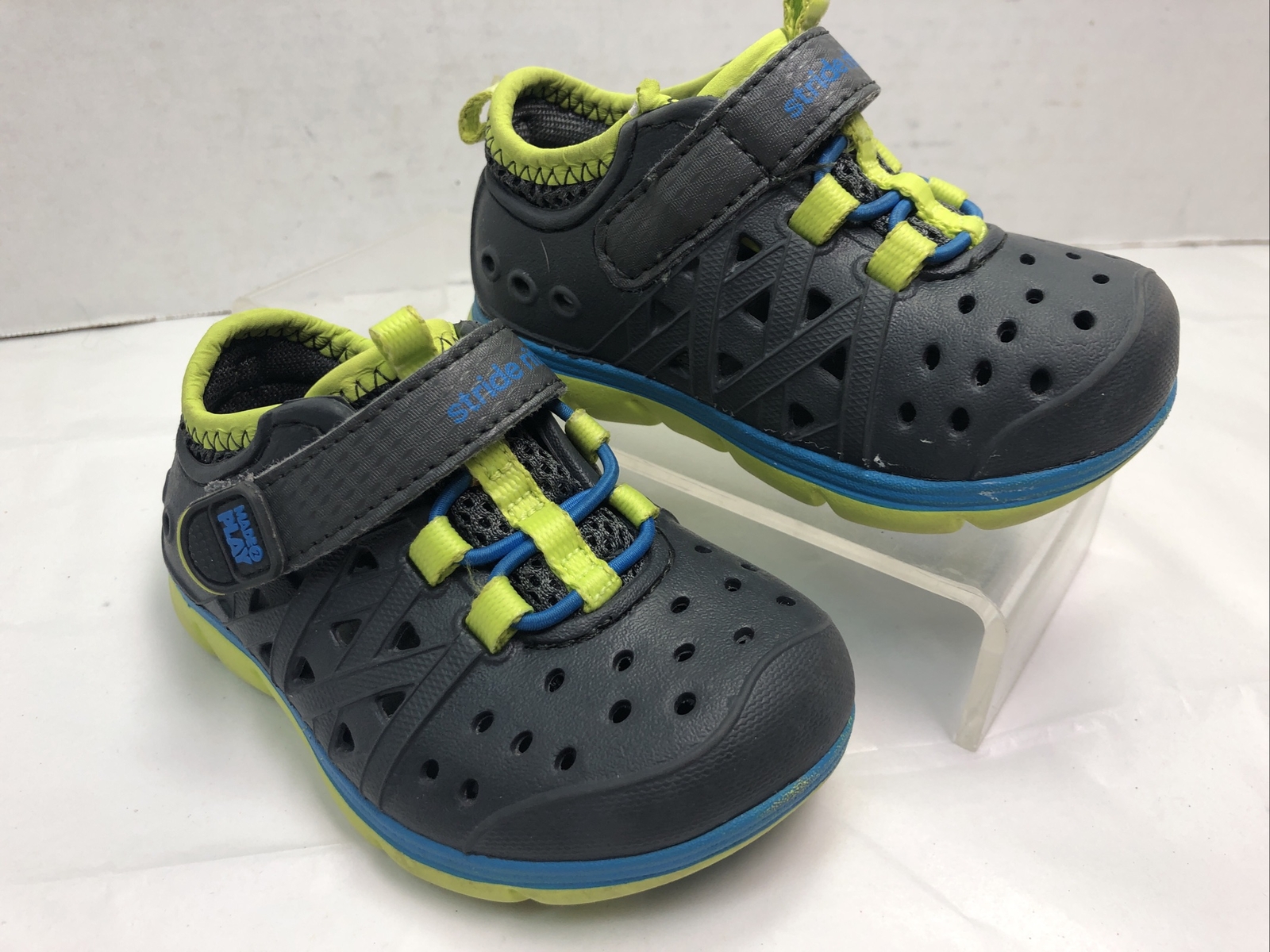 Stride rite made 2 play phibian sneaker best sale sandal water shoe