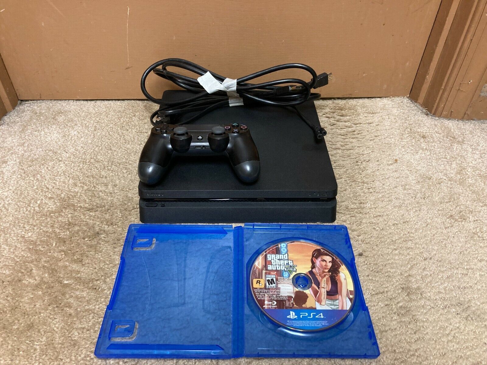 Sony PlayStation 4 PS4 Slim 500GB Console Controller + Grand Sony PlayStation 4 PS4 Slim 500GB Console Controller + Grand