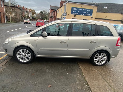Vauxhall Zafira image