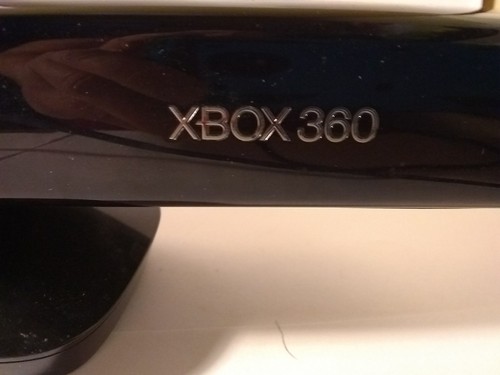 Microsoft GT300002 Kinect Sensor for Xbox 360