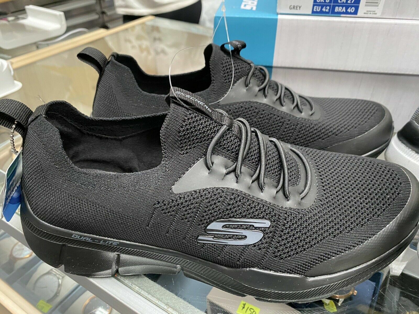 skechers slip on sneaker