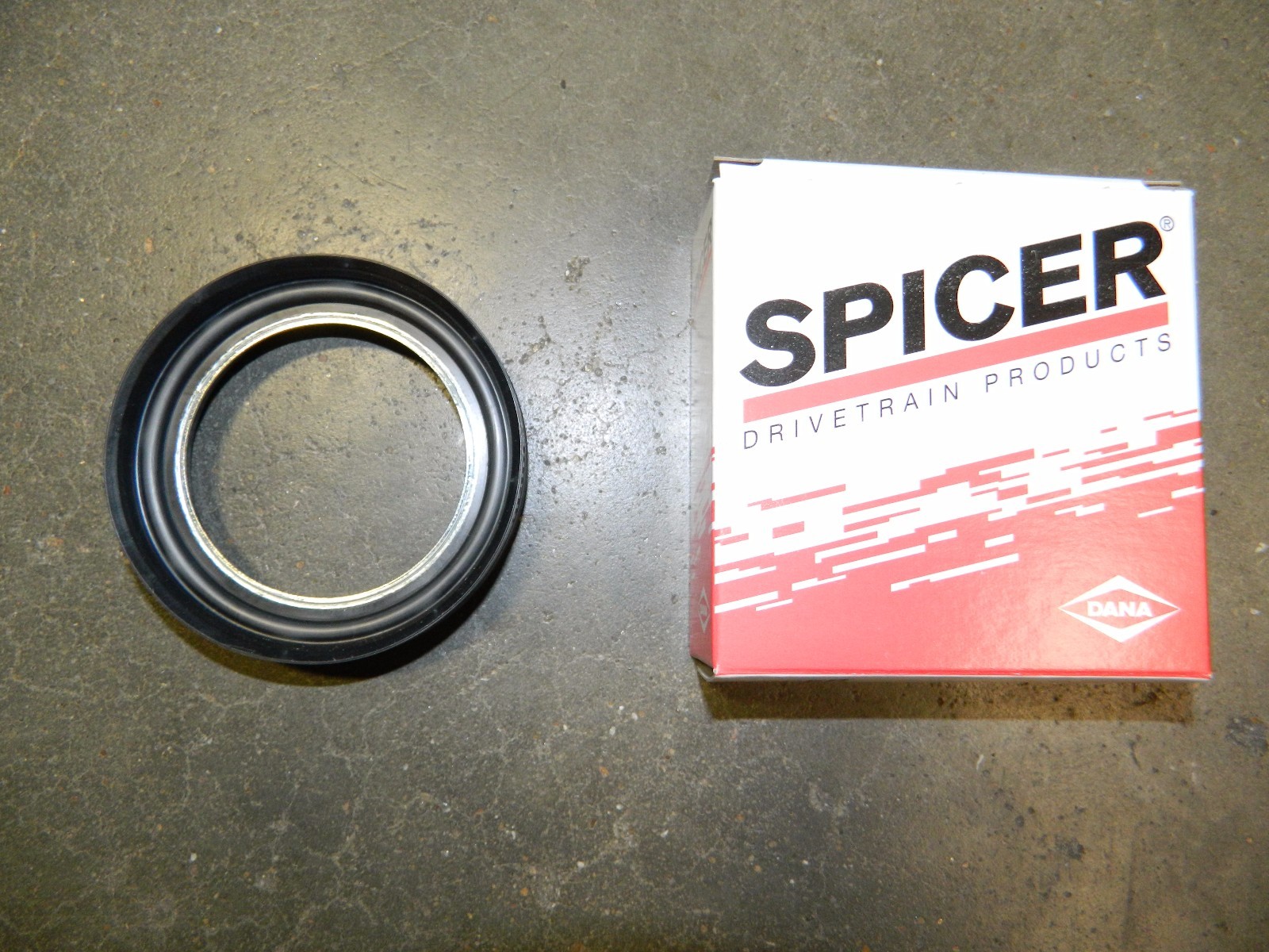 Dana 50/60 Axle Spindle Inner Seal Ford Dust Seal 4X4 Front F250 F350 1998-2005