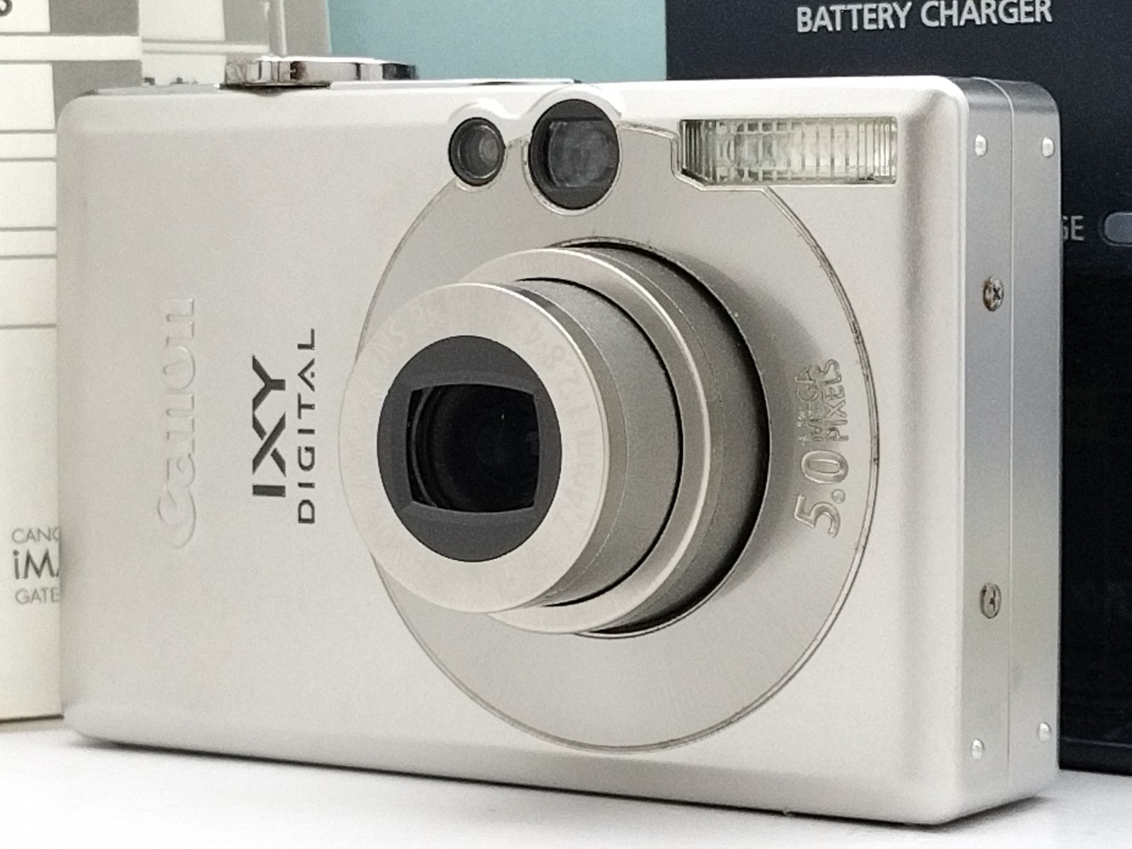 【ジャンク】Canon キヤノン IXY DIGITAL60 Canon IXY DIGITAL 60 5.0MP 3x Zoom Compact Digital Camera