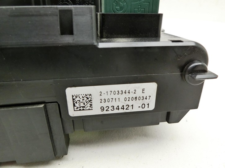 Security Box Central Electrics for BMW F11 10-13 5er 525D - Bild 3