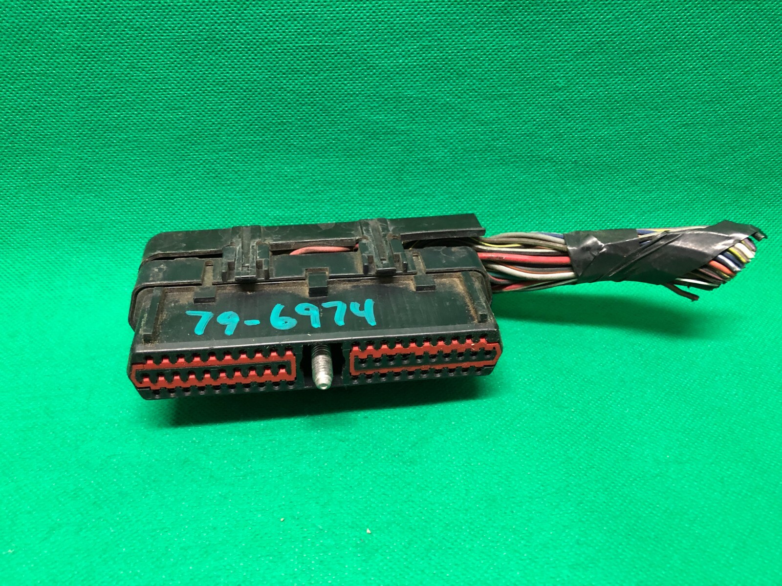 WIRING HARNESS PLUG 95 JEEP GRAND CHEROKEE ECM ECU CONTROL MODULE