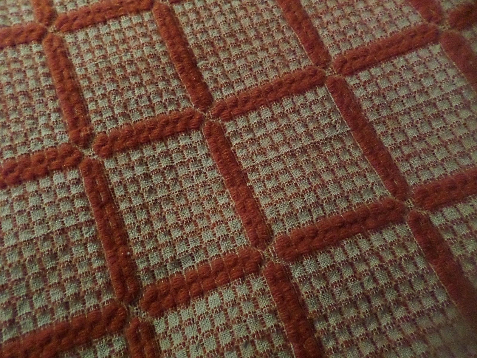 VINTAGE HEAVY WOVEN COVERLET ORANGE AND WHITE GC