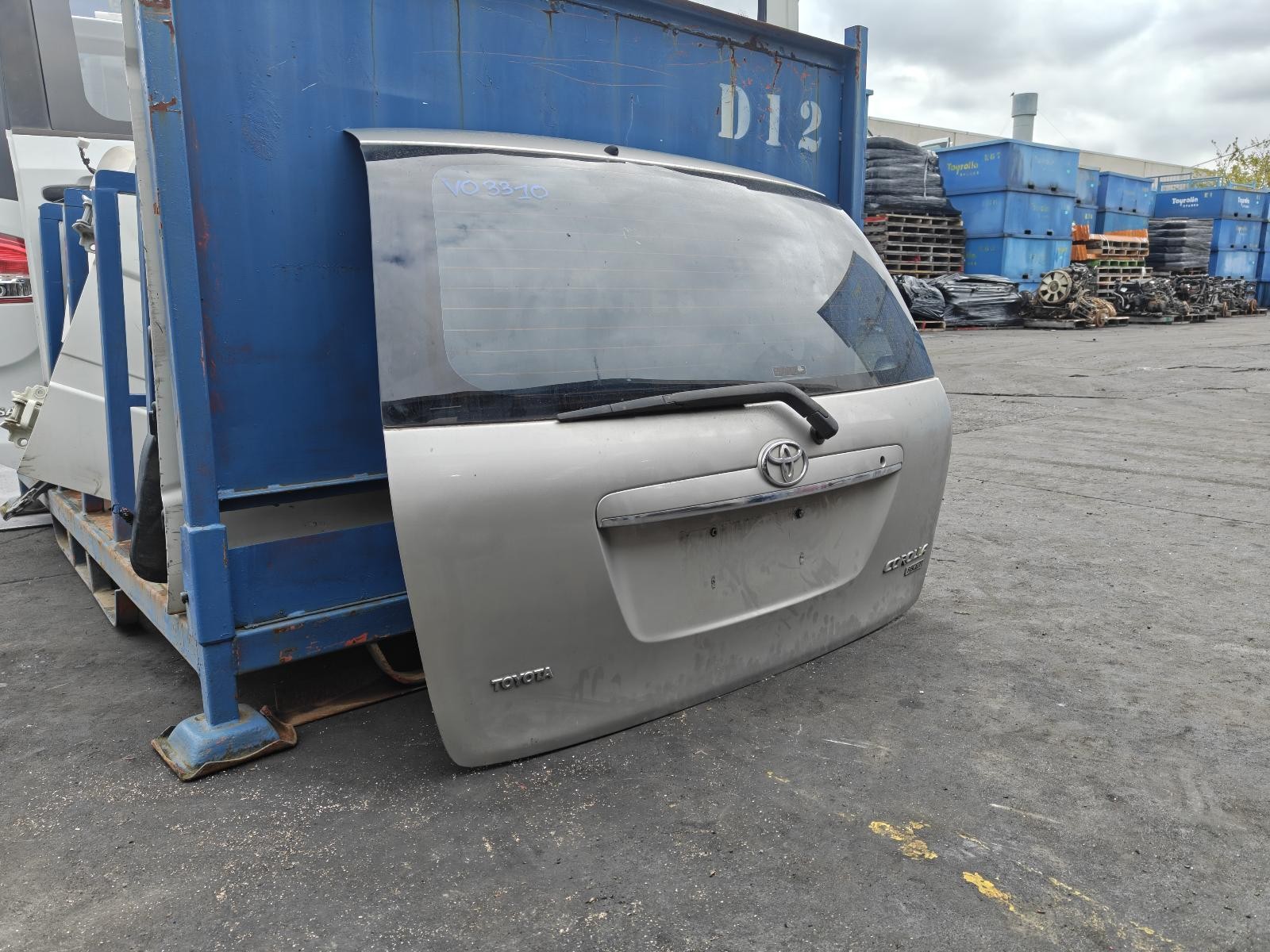 Toyota Corolla Tailgate ZZE122 04/2004-06/2007 - thumbnail 3