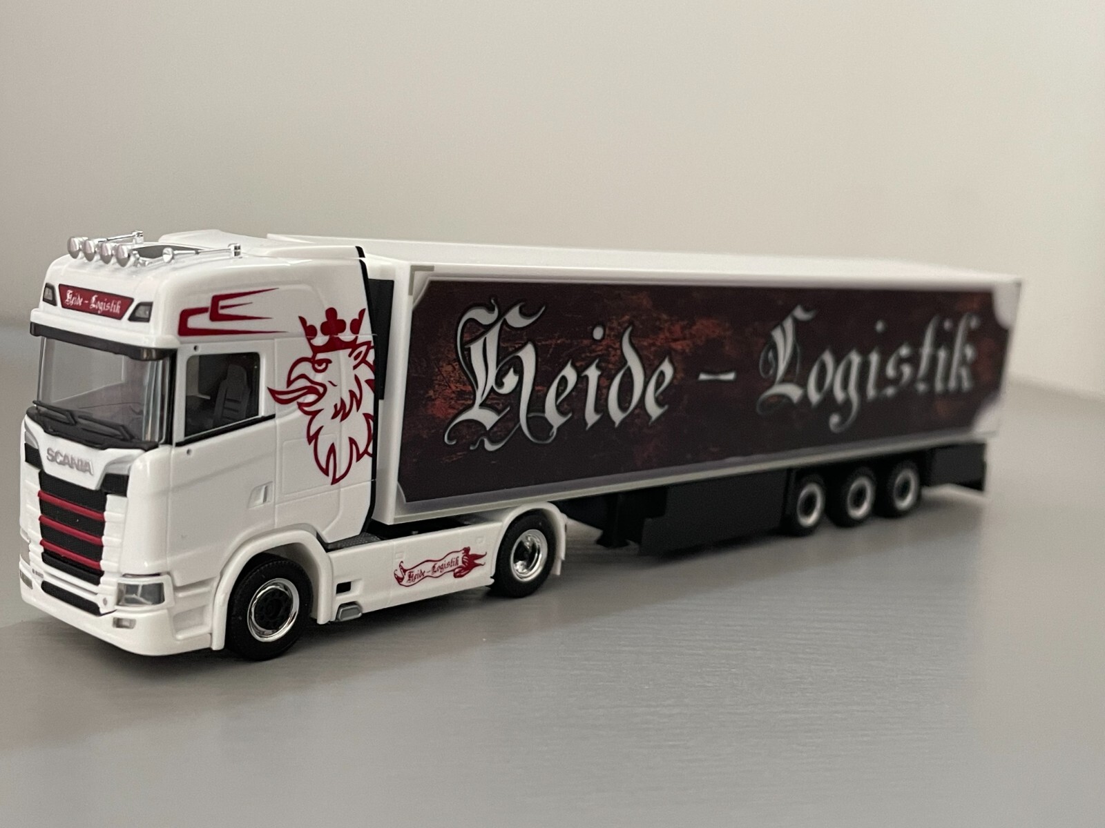 Herpa Scania truck CR 20 HD Log X / No Limit wit | bol
