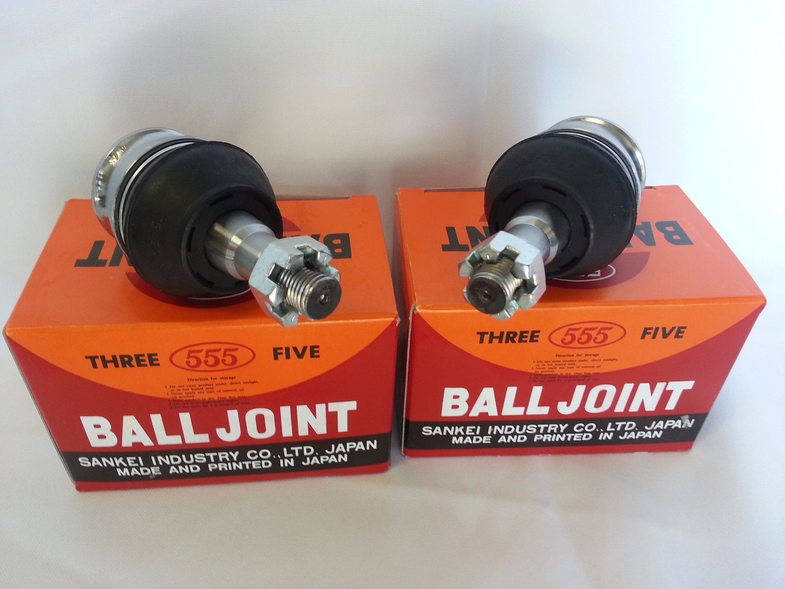 大特価!! OEM 555 Sankei Suspension of Set Upper Front Kit Joints Ball ピンズ・ピンバッジ・缶バッジ