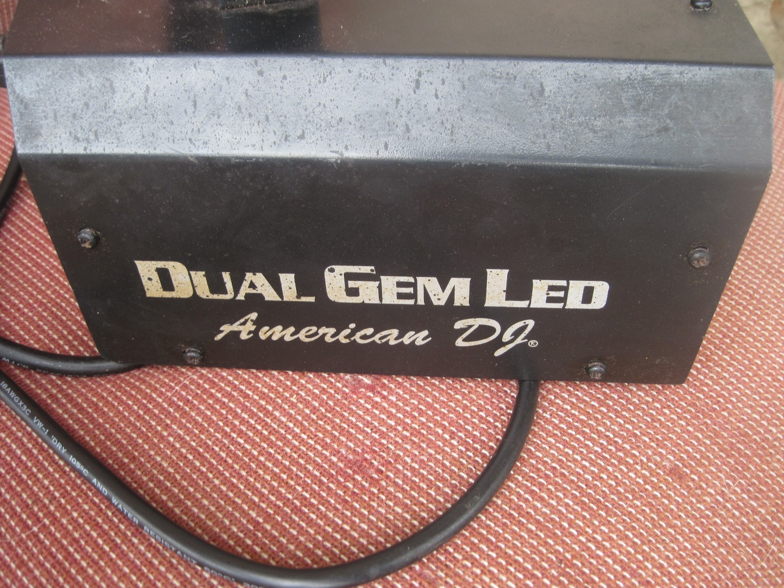 AMERICAN DJ   DUAL GEM LED  LIGHTING