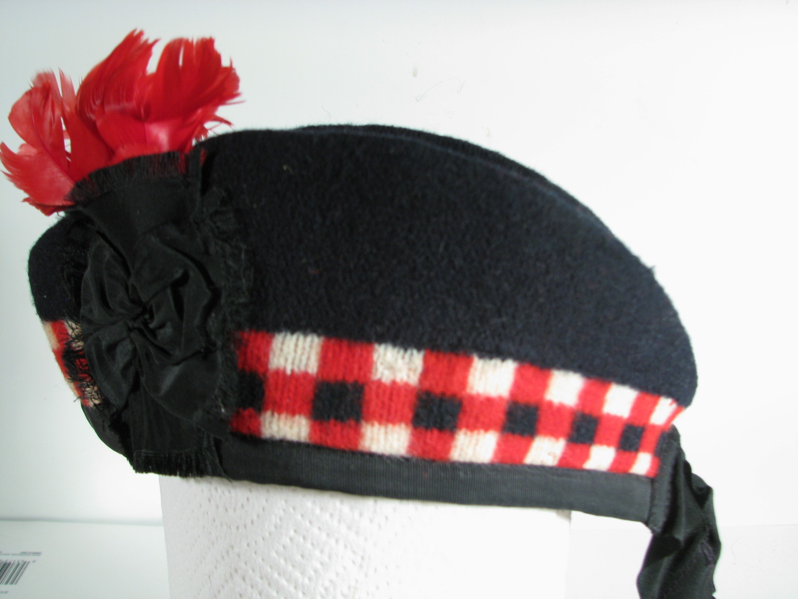 Seaforth Highlanders of Canada Uniform Scottish Hat w Stag Badge