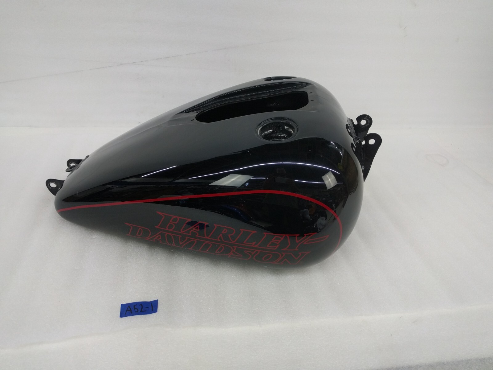 2015-2017 Harley-Davidson Dyna Low Rider Fuel Tank Black DENTED | eBay