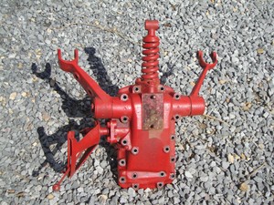 9N ford tractor hydraulic lift